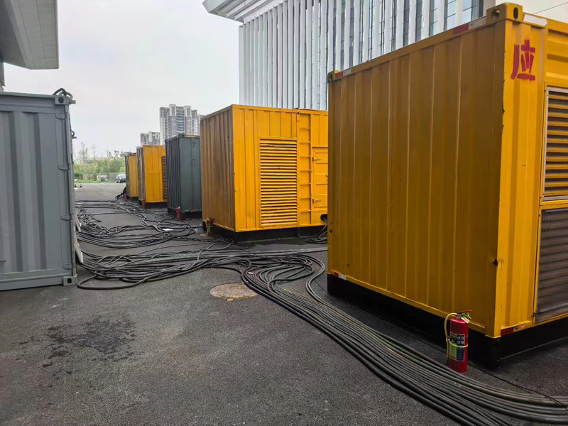 福贡不同季节柴油发电机组保养有哪些注意事项?