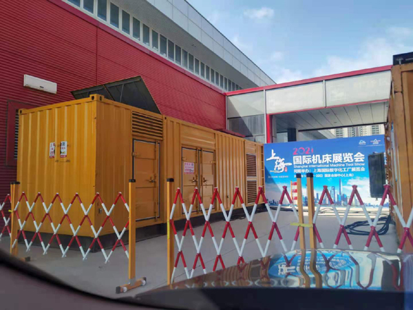 福贡出租发电机-柴油发电机和汽油发电机哪个更好一些？