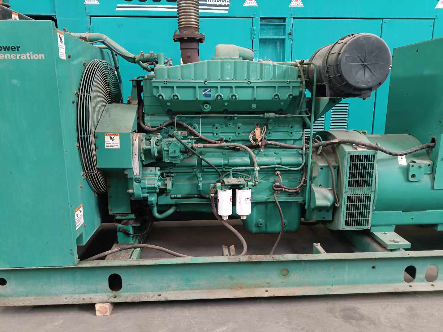 福贡过载会对 600kW 柴油发电机组造成哪些损害？