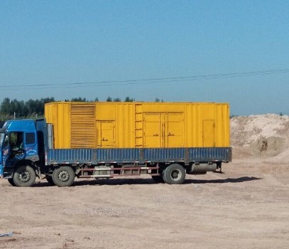 福贡发电机出租如何判断柴油发电机冷却液是否需要更换？