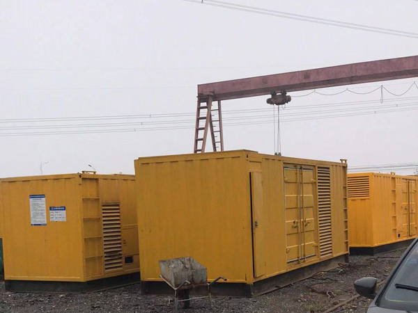 福贡100kw柴油发电机组每小时油耗？