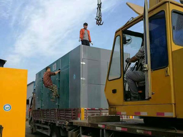 福贡更换水冷式机油散热器密封件的操作流程是怎样的？