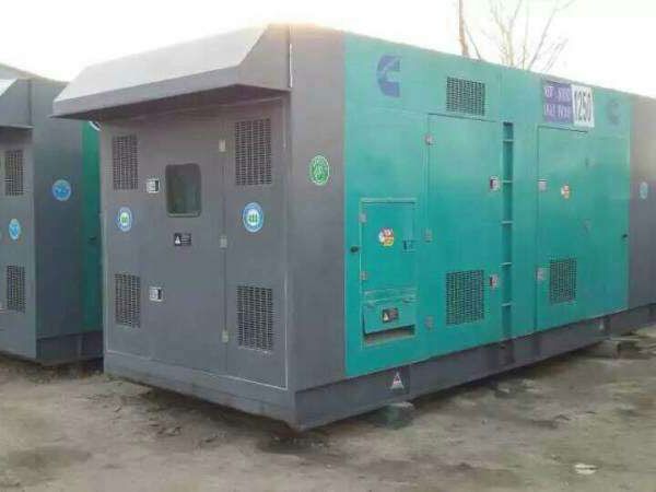 福贡合同中关于工期延误的责任如何界定和处理？